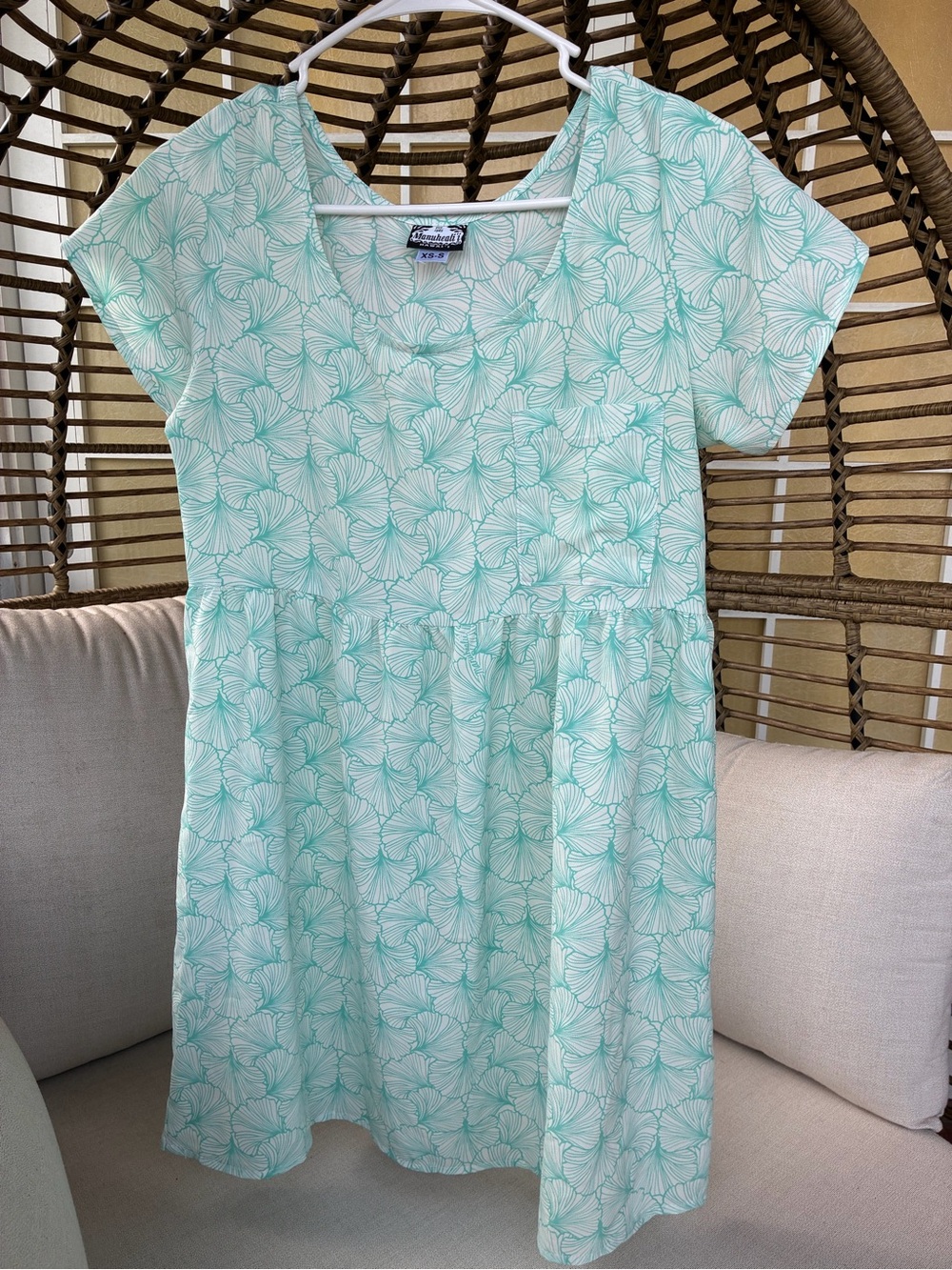 Manuhealii Mint & White Babydoll Dress, NWOT